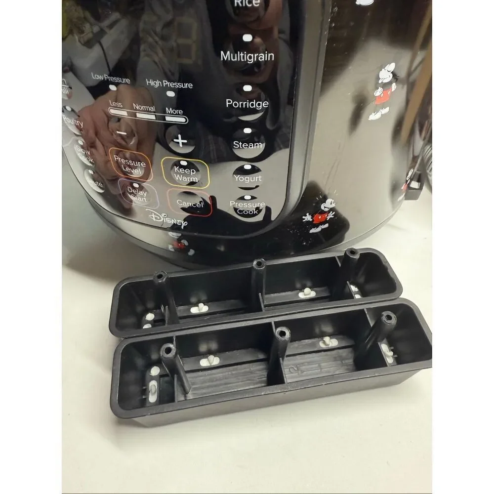 Disney Mickey Mouse Instant PotDuo Multi-Use7-in-1Pressure Cooker Magical *Notes